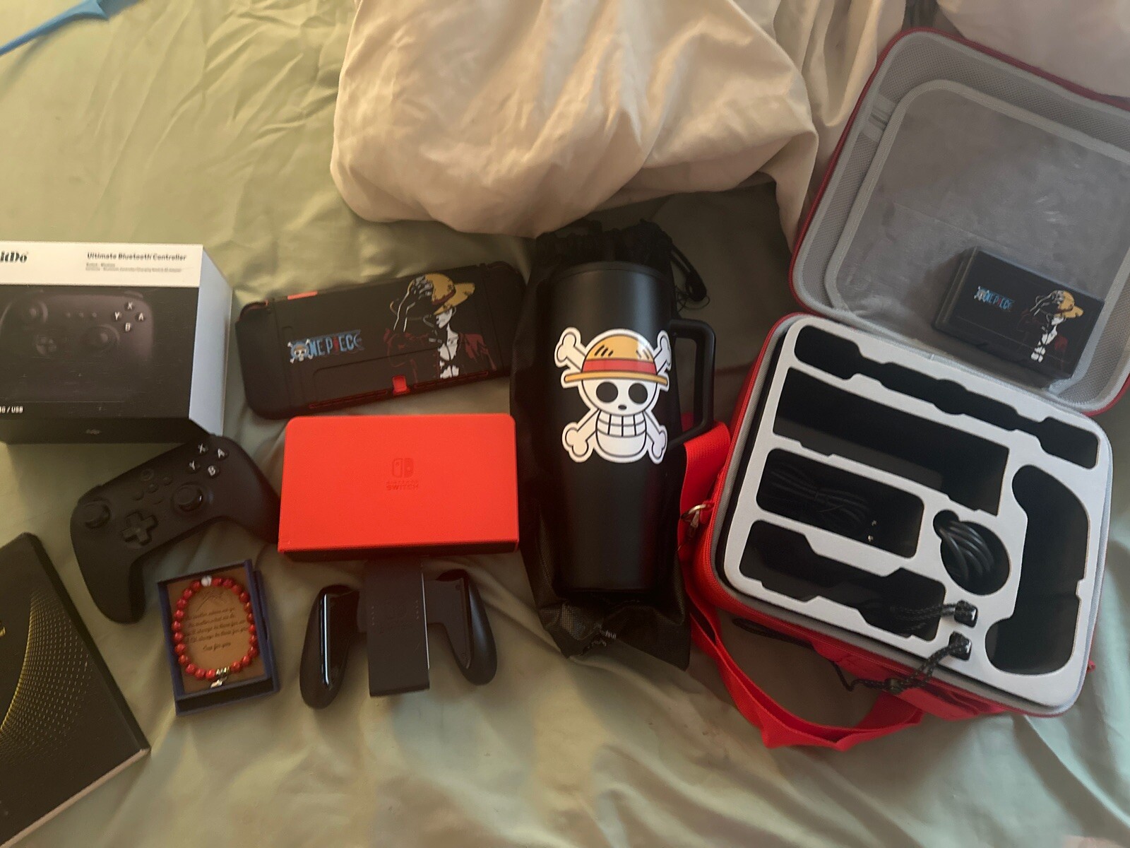 One Piece Nintendo Switch OLED Mario Red Edition 64GB (Read Description)