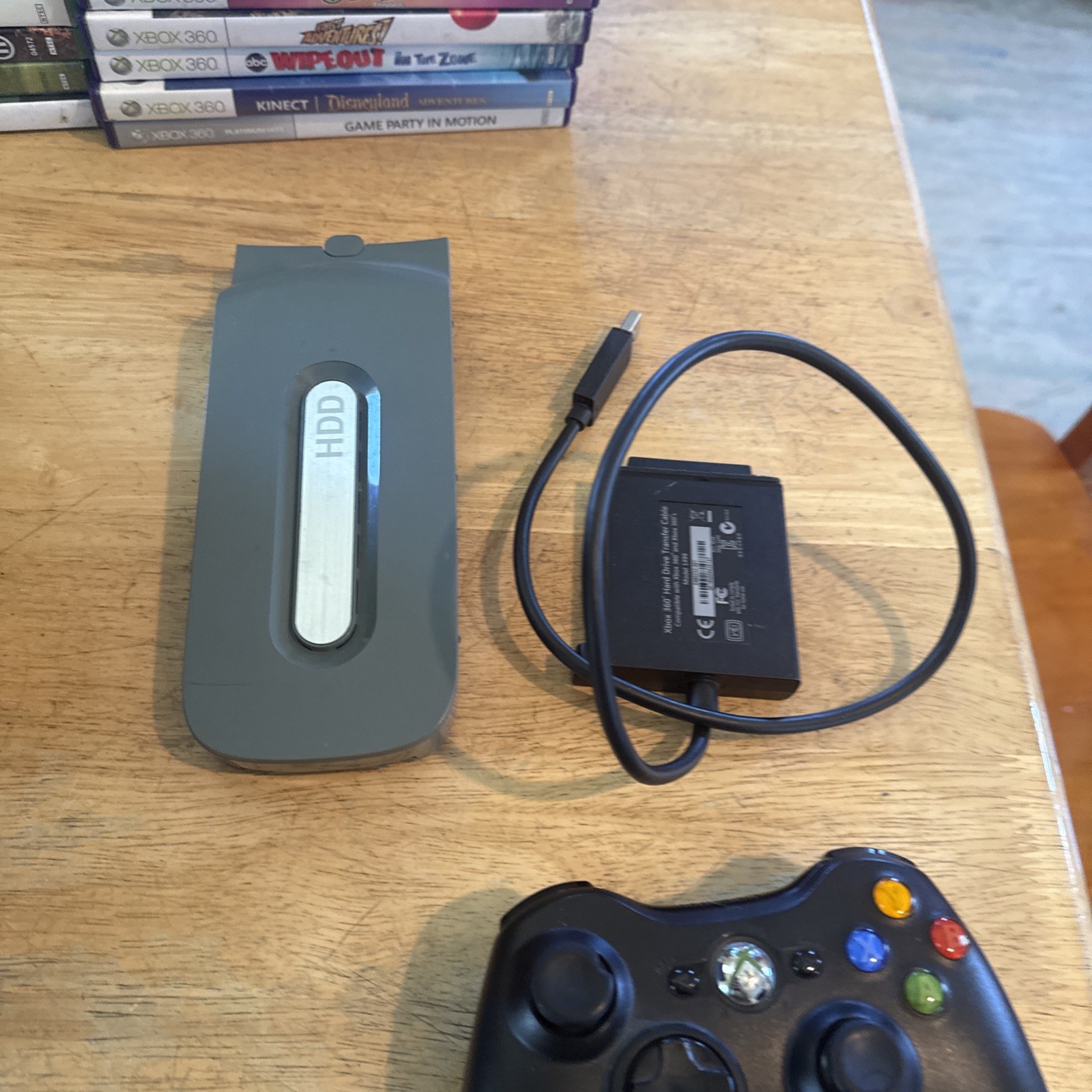 Xbox 360 Console Bundle 30 Games Controllers Model 1439-250GB