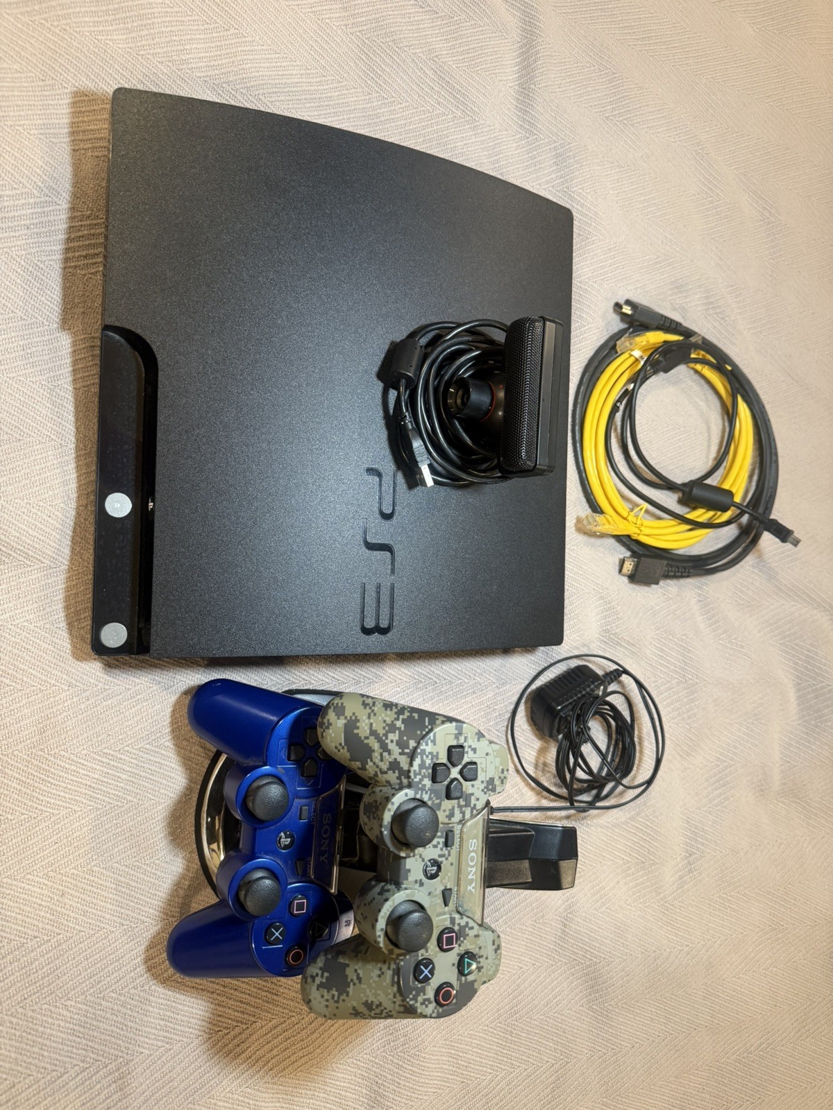 Sony PlayStation 3 PS3 Slim CECH-2001B 250GB Bundle Deal Tested. No Power Cord!