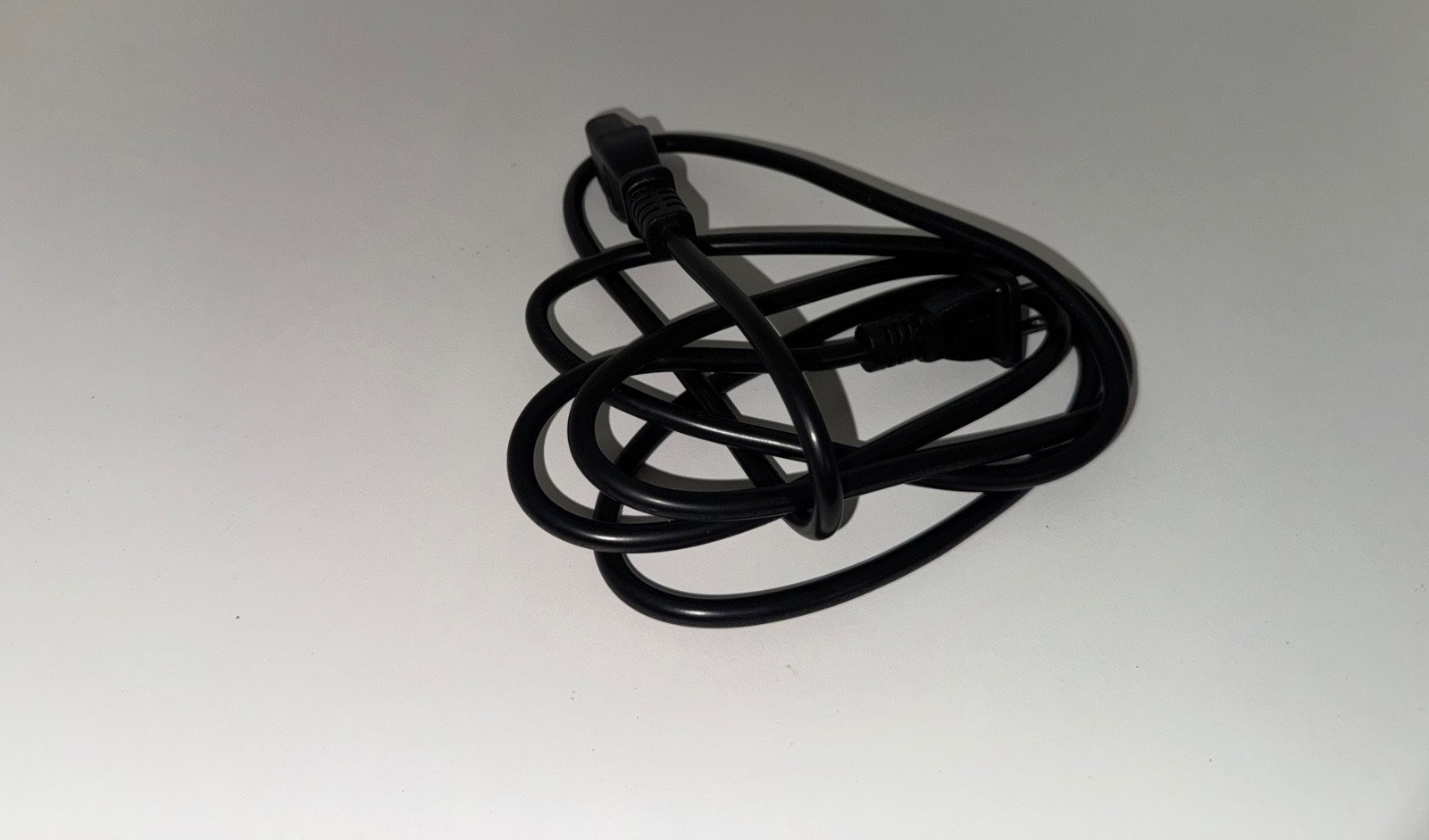 Working, Matt black Xbox 360 console with power cord game 2 controllers