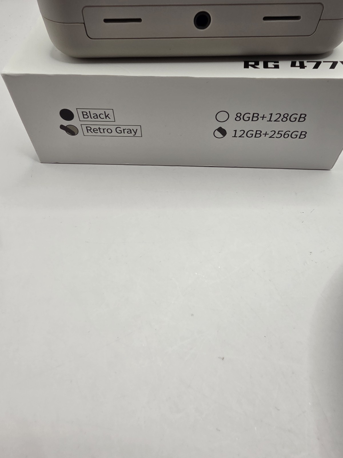 ANBERNIC RG477V 12GB/256GB Retro Gray Loaded Gamma Os 3k Games Ready To Play
