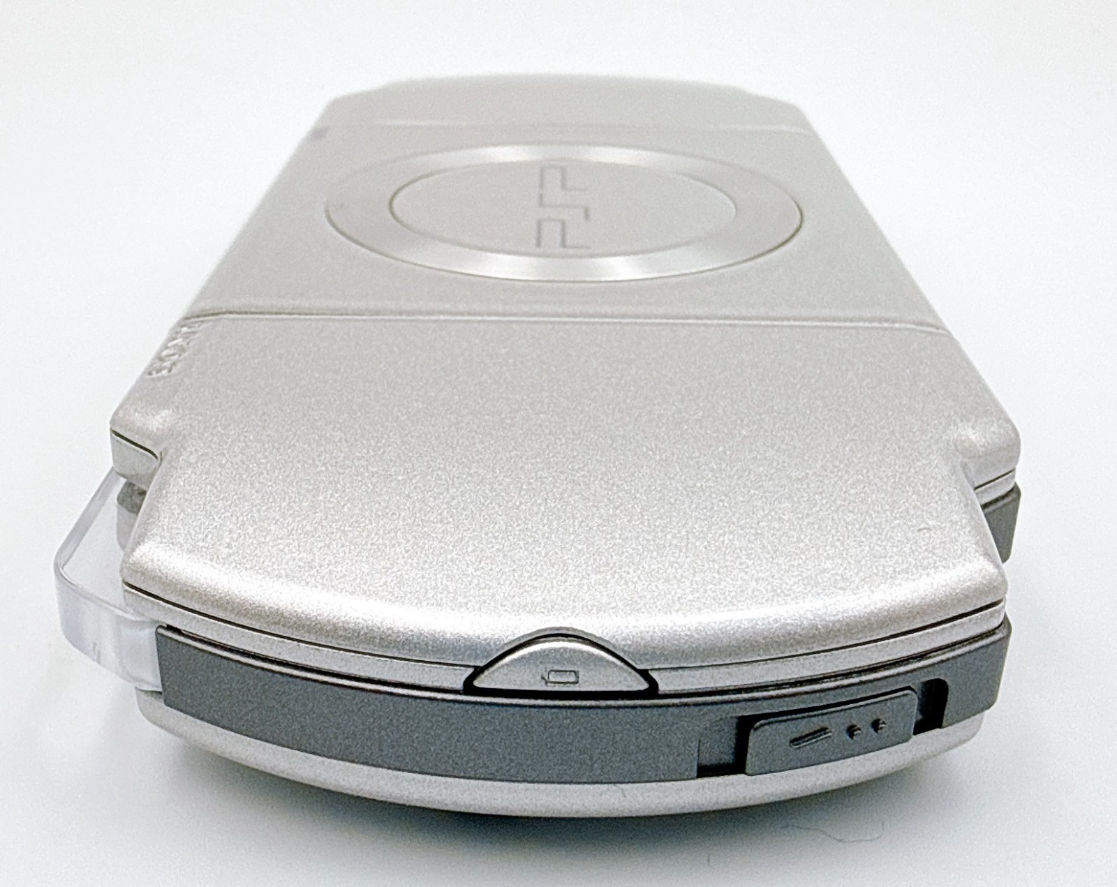 Sony PSP-2000 PSP 2000 Console Silver Region free w/adapter, battery – Very Good