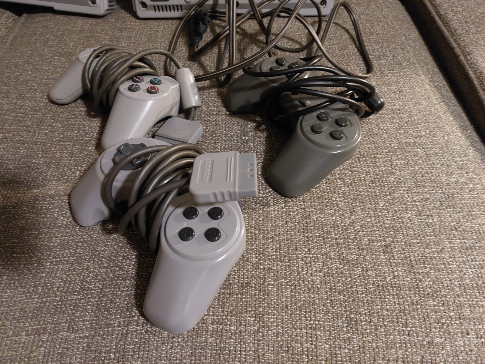 Sony PlayStation 1 PS1 Lot SCPH-5501 SCPH-9001 Controllers and cables