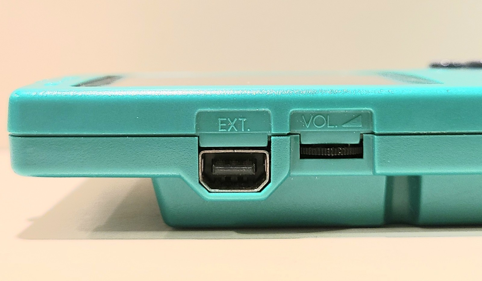 Original USA Nintendo Game Boy Pocket MGB-001 Green Tested & Working With Papers