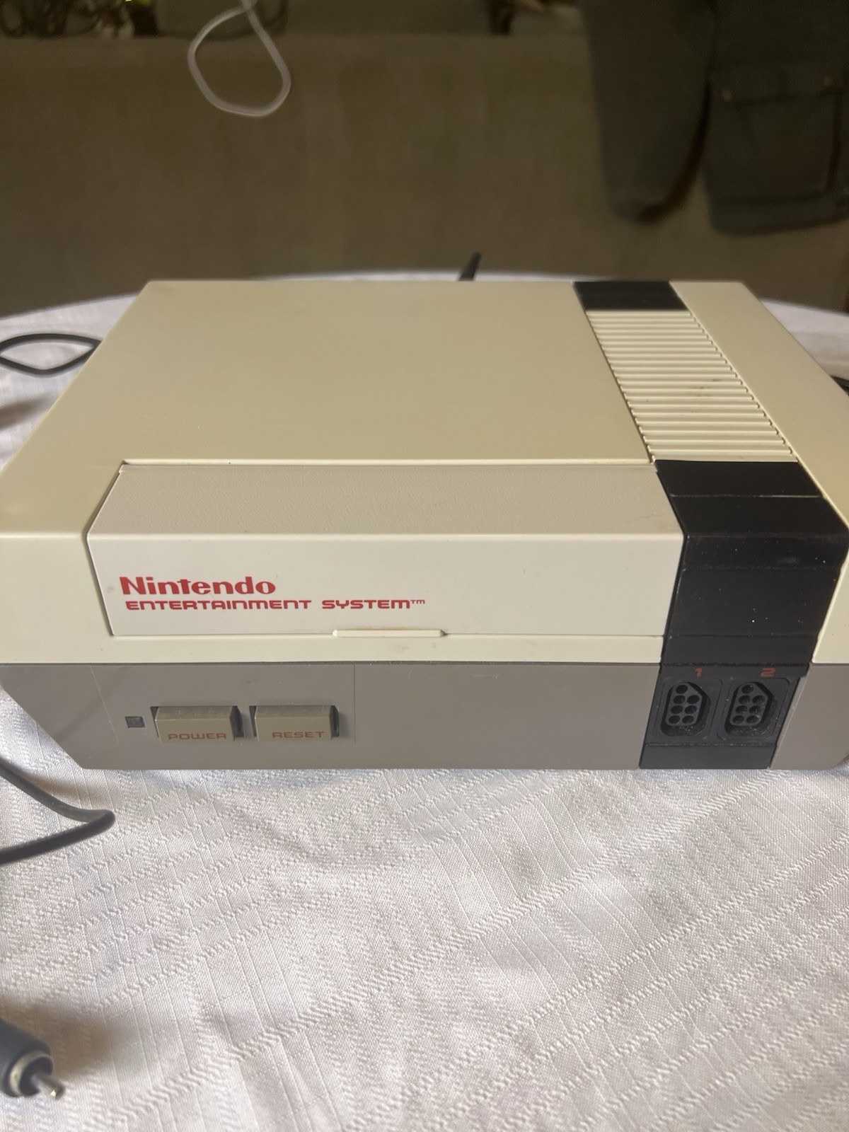 Nintendo NES-001 Console Bundle 2 Controllers Zapper Super Mario Bros 3 Tested