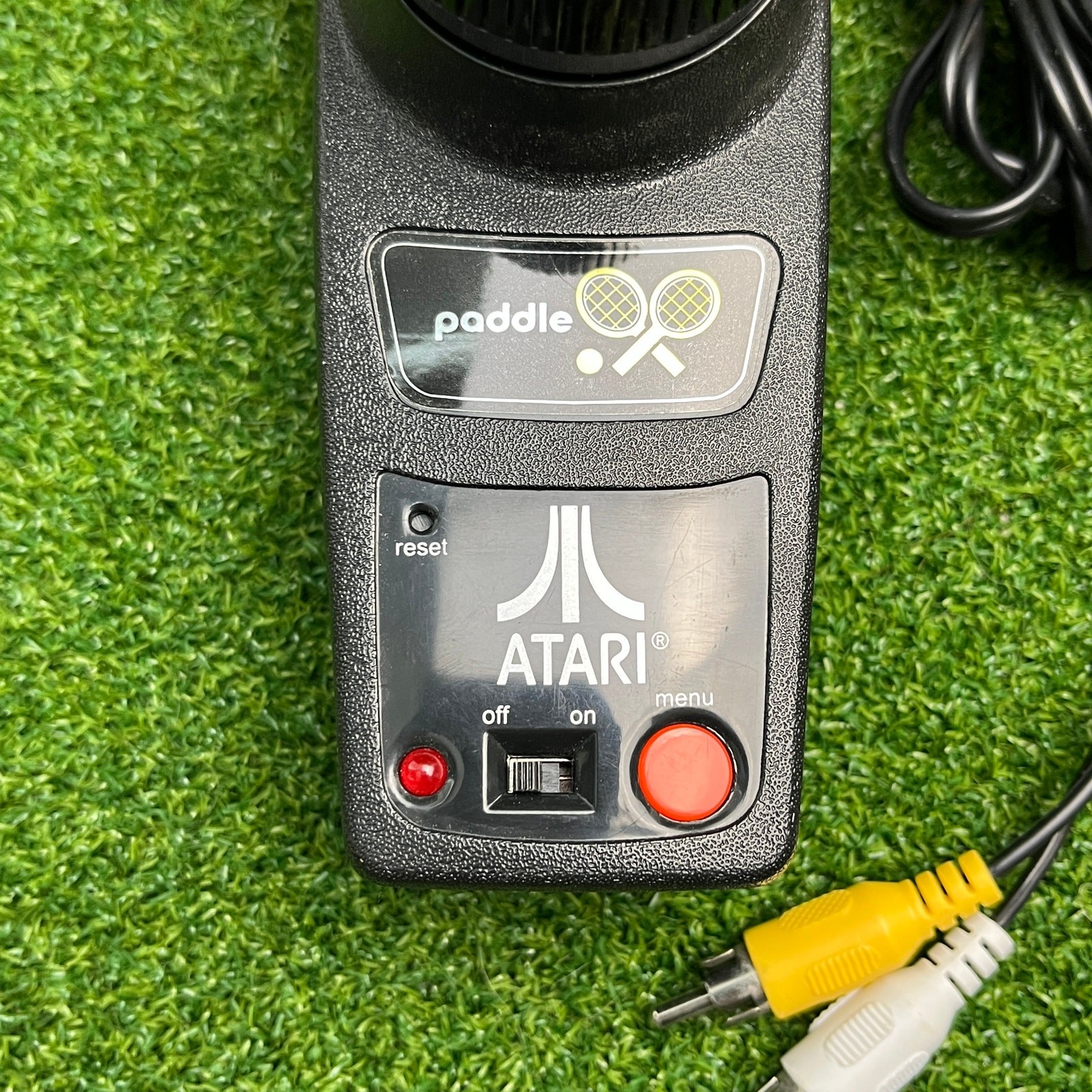 2004 Jakks Pacific Atari Paddle Plug and Play TV Game