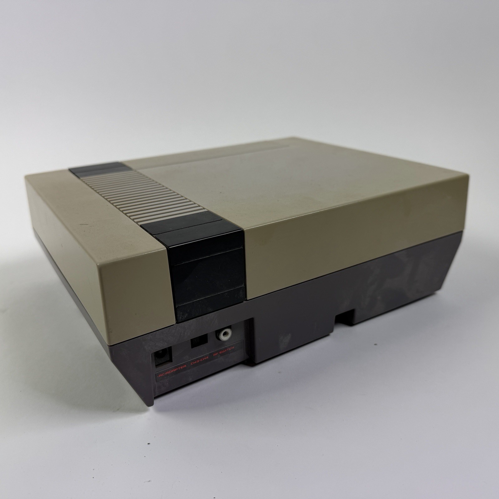Nintendo NES Gray Video Game Console NES-001 Input and Power Cables *Read