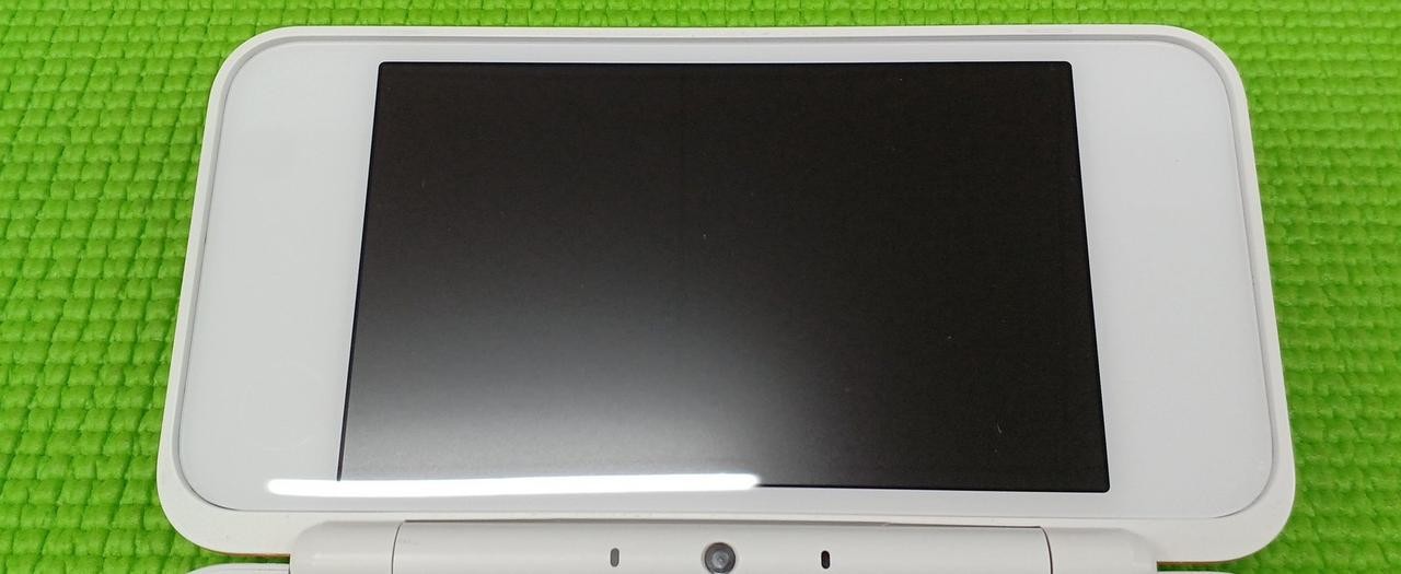 NEW 2DS LL Model Number JAN 001 NINTENDO