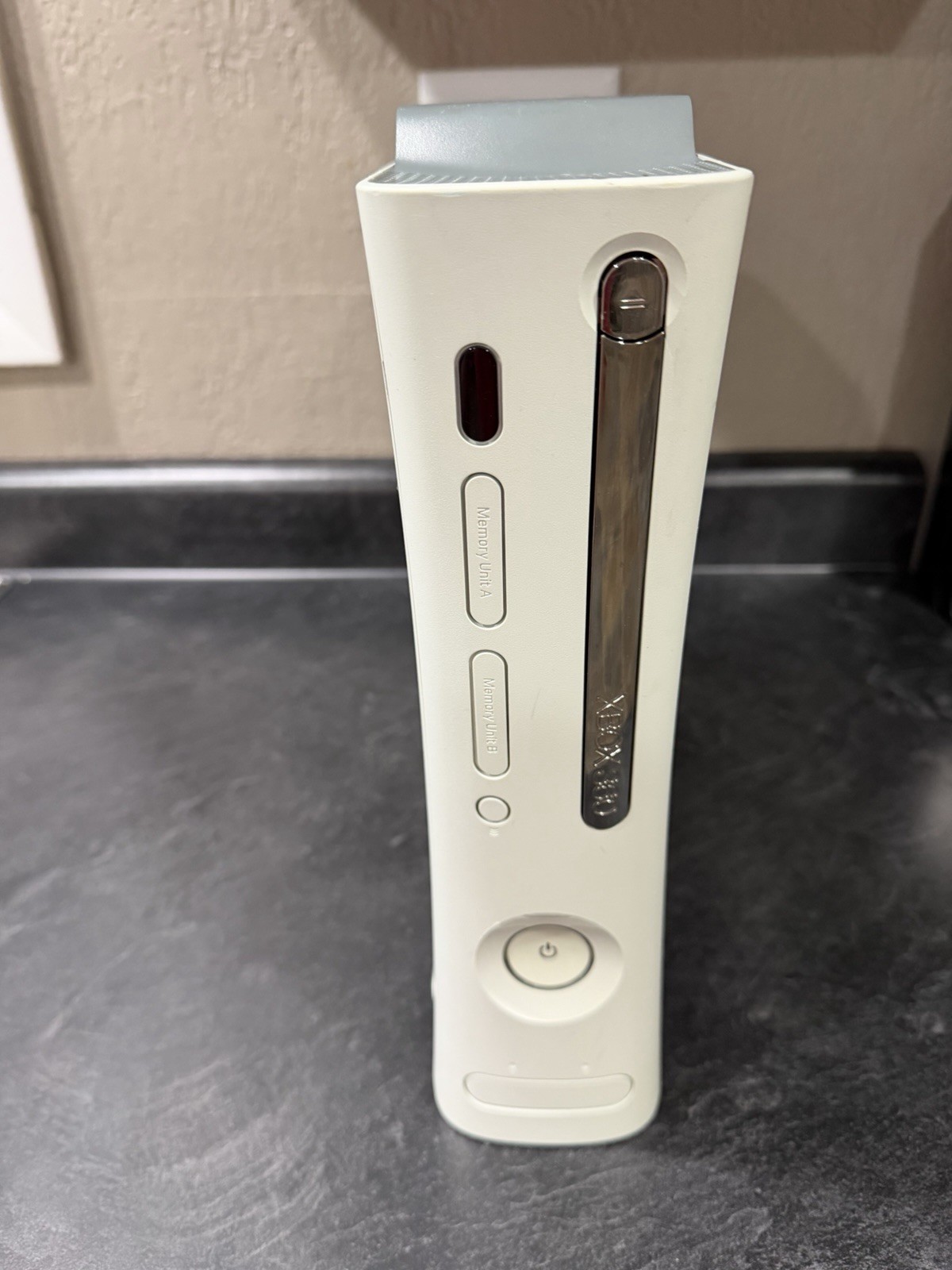 Microsoft Xbox 360 Console with White Wireless Controller -Cleaned and Tested