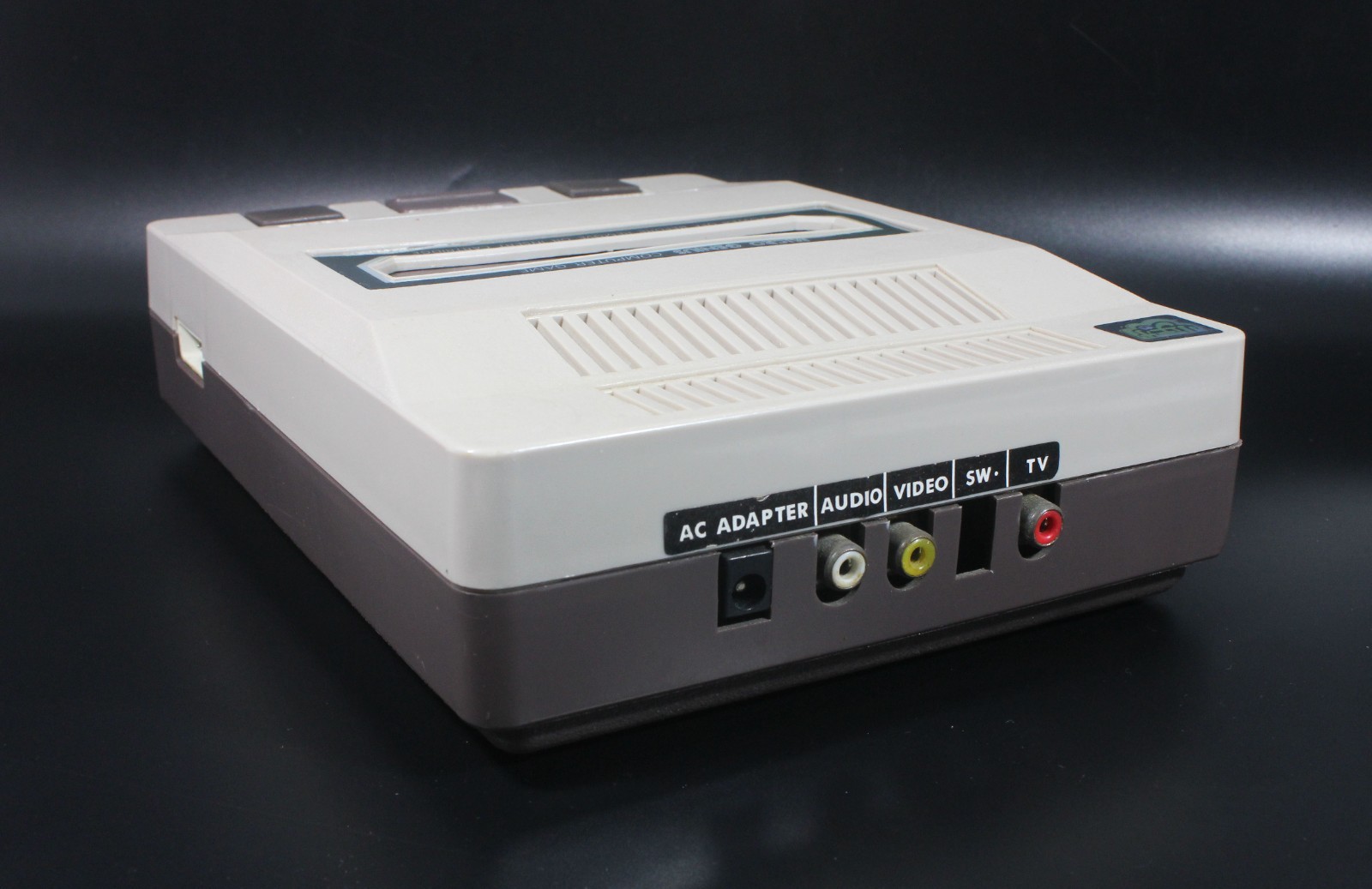 Micro Genius IQ-501 Vintage 8-bit Game Console