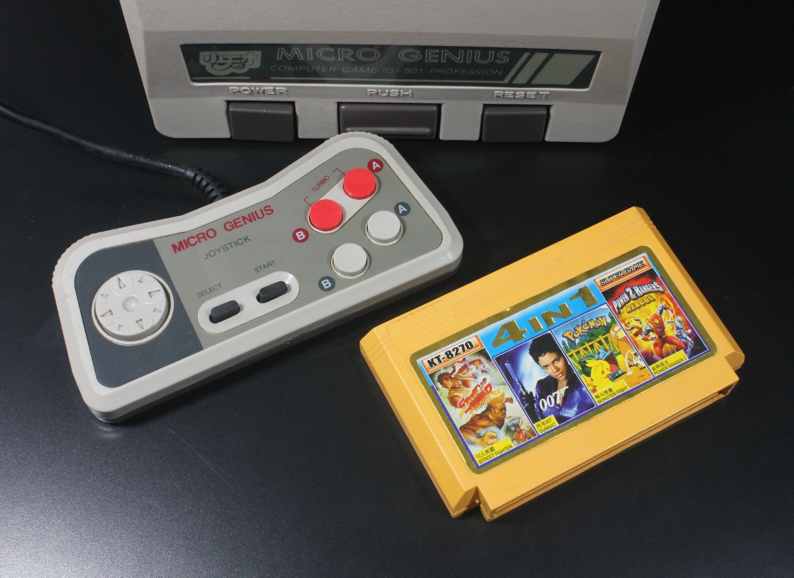 Micro Genius IQ-501 Vintage 8-bit Game Console