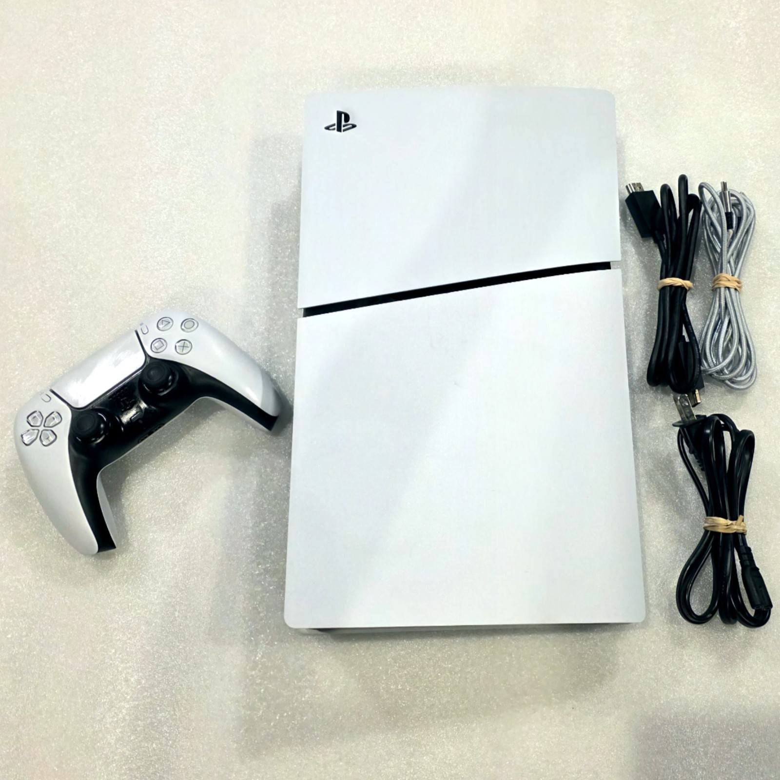 Sony PlayStation 5 Slim Digital Console w/Controller (CFI-2015) READ DESCRIPTION