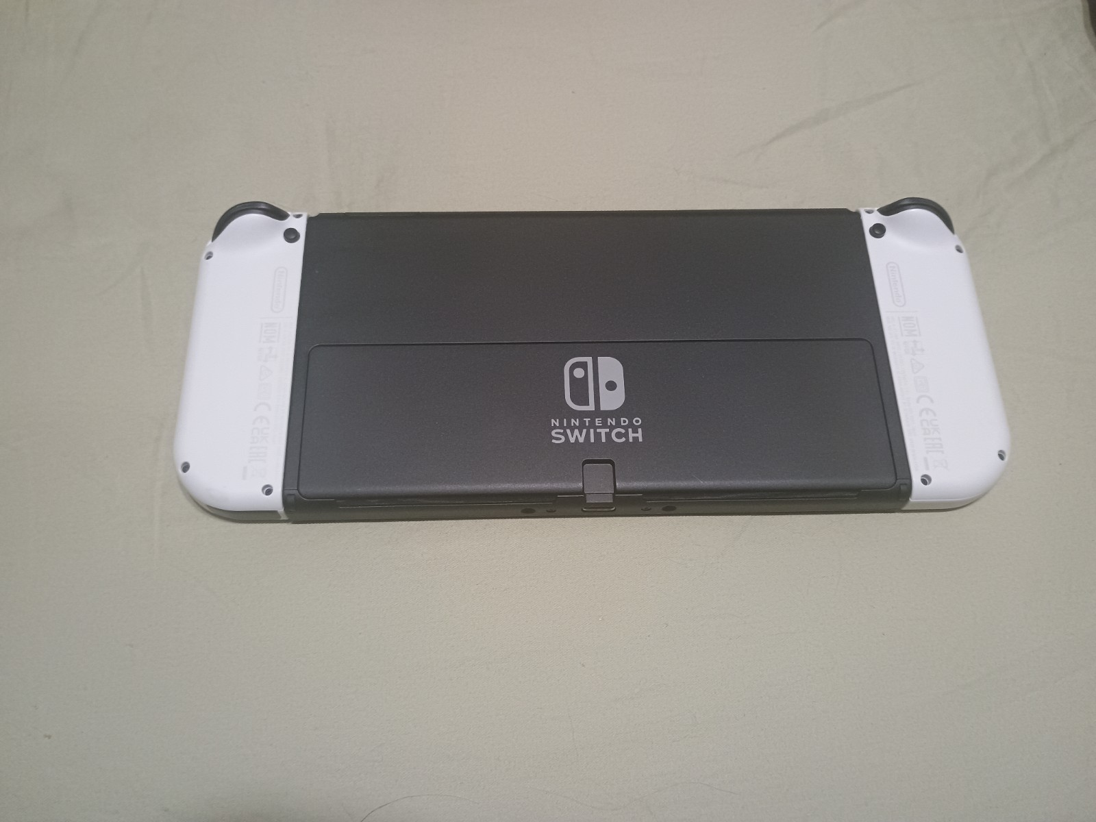 NINTENDO Switch OLED Model Handheld Console – 64GB – White/Black
