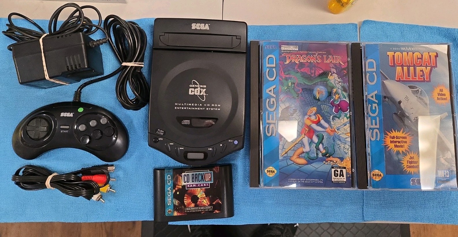 Sega Genesis CDX Console. With RAM Cart. 2 games (CIB). Fully tested.