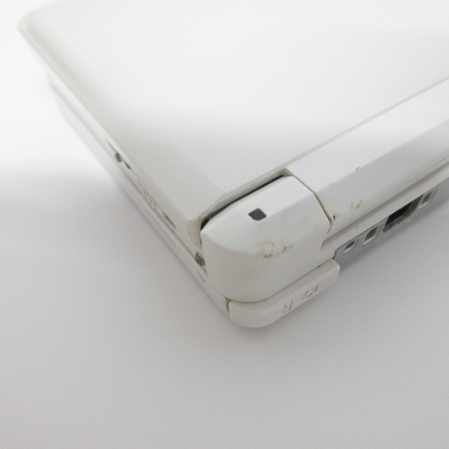 【Very Good】Nintendo 3DS Ice White Console ONLY Japanese Edition #DEN2/08/0615/01