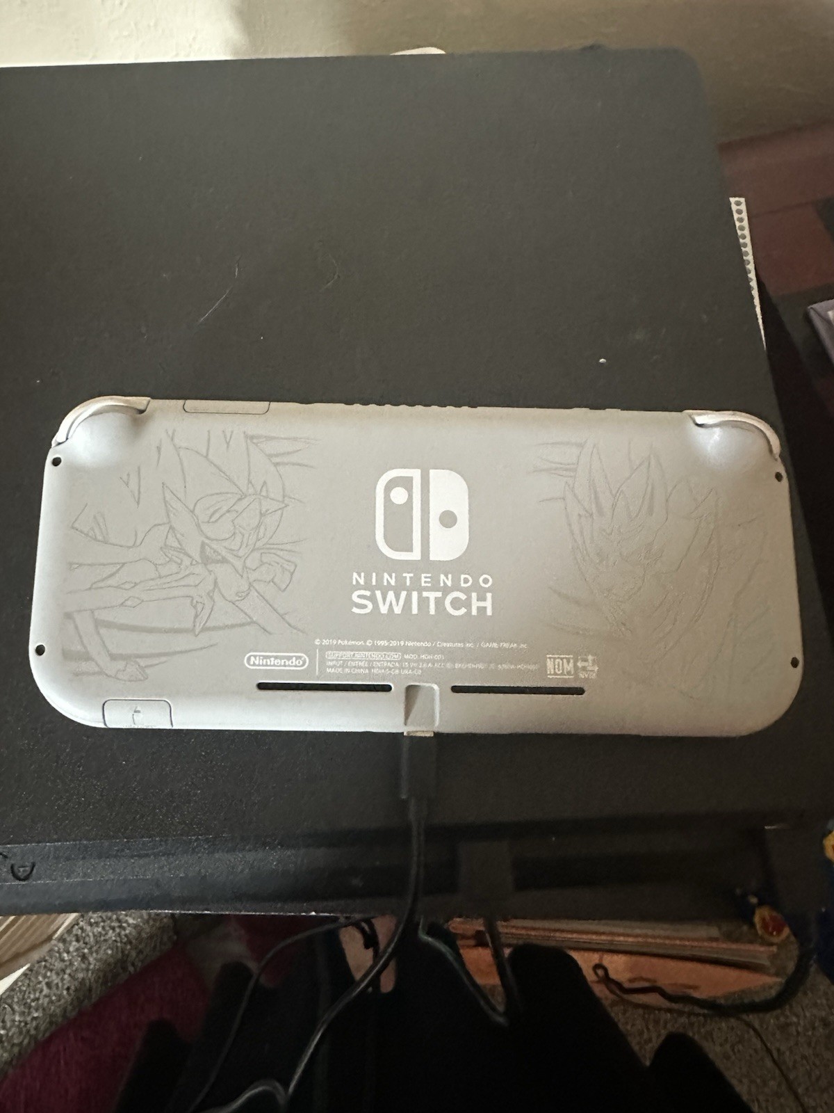 Nintendo Switch Lite Special Edition Zacian & Zamazenta Gray/Blue/Red