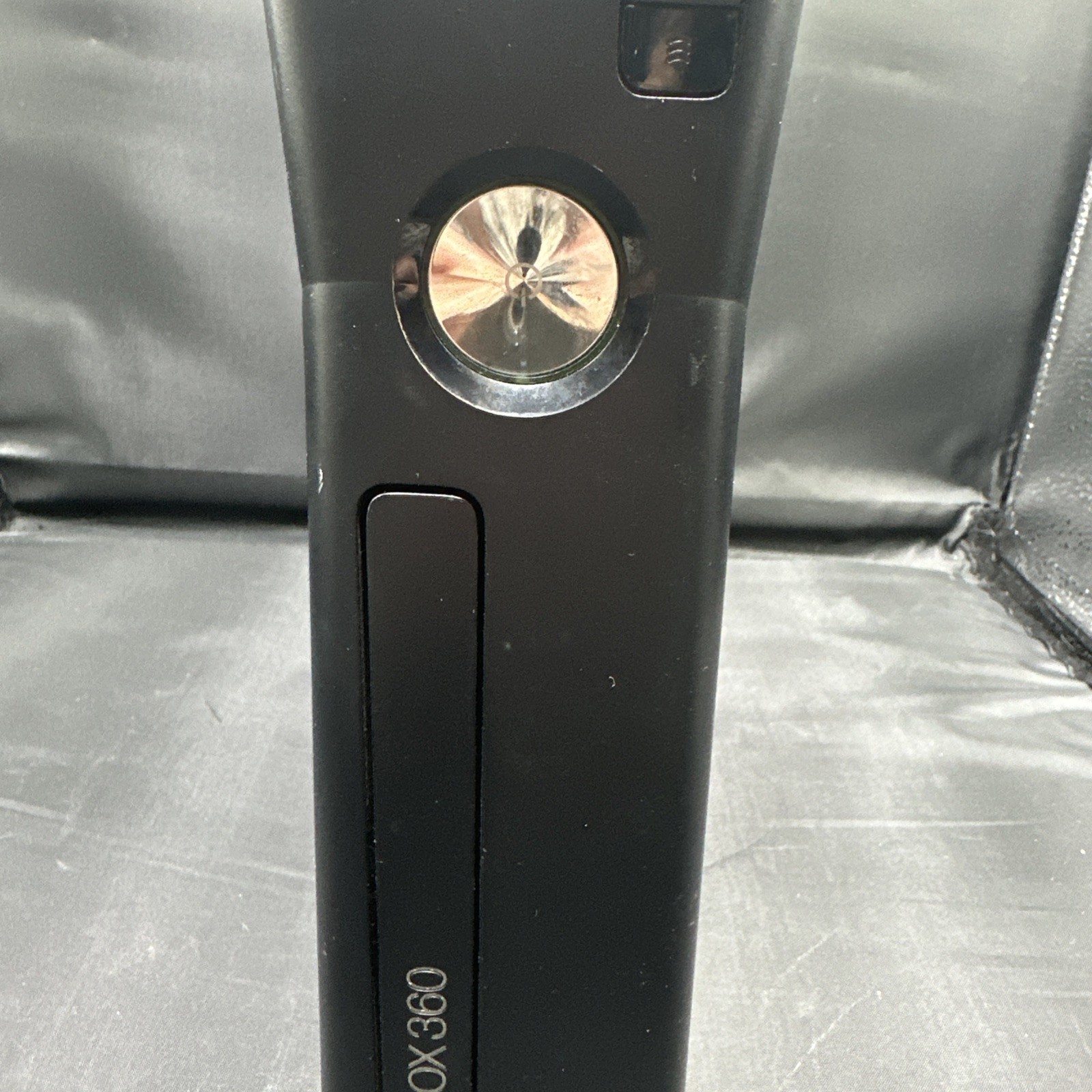 Microsoft Xbox 360 S Video Game Console Model 1439 Working