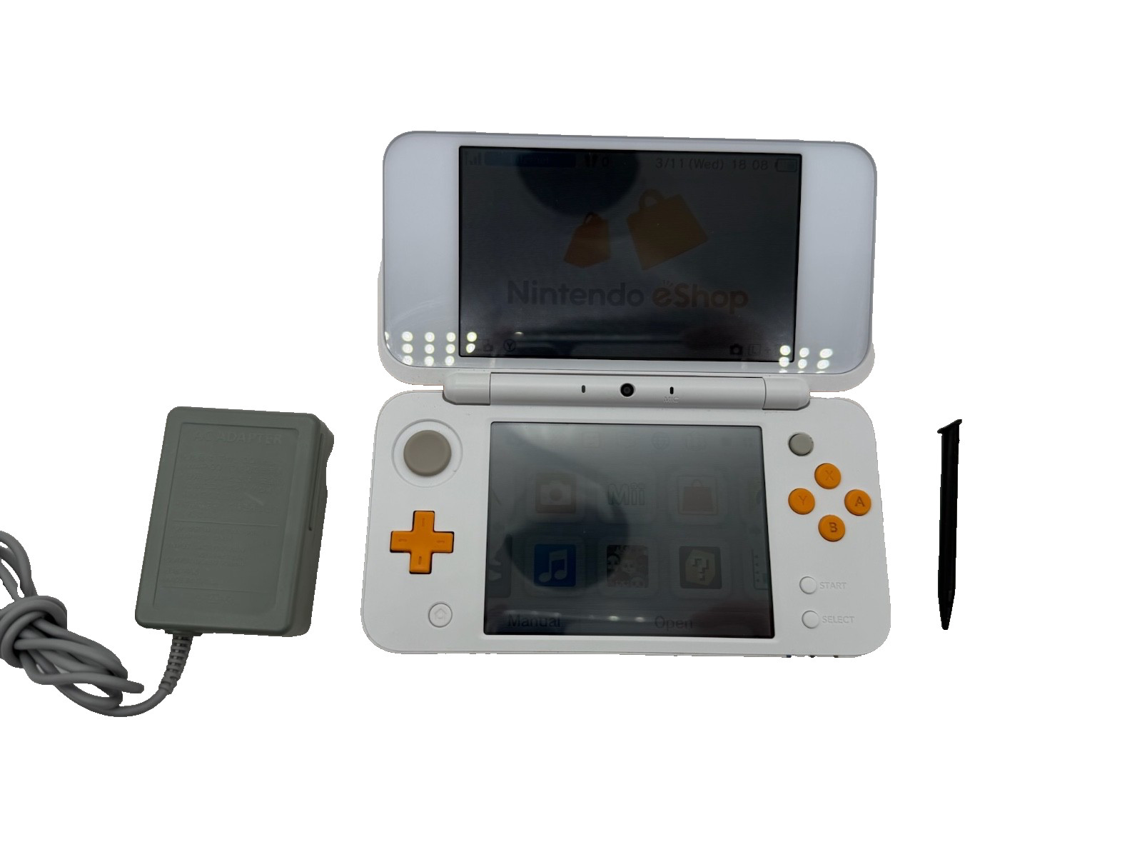 New Nintendo 2DS XL in the White and Orange Colors “enhanced” Look At All Photos