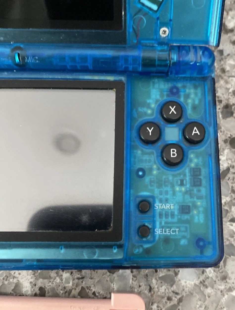 Nintendo DSi Handheld Game Console Clear Blue – No Charger – Pink Stylus