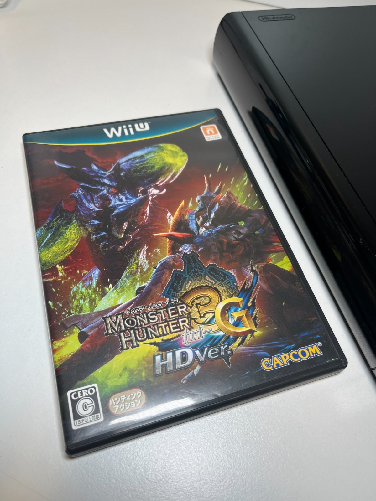 NINTENDO Wii U 32G MONSTER HUNTER 3G HD PREMIUM CONSOLE SET USED TESTED BOXED