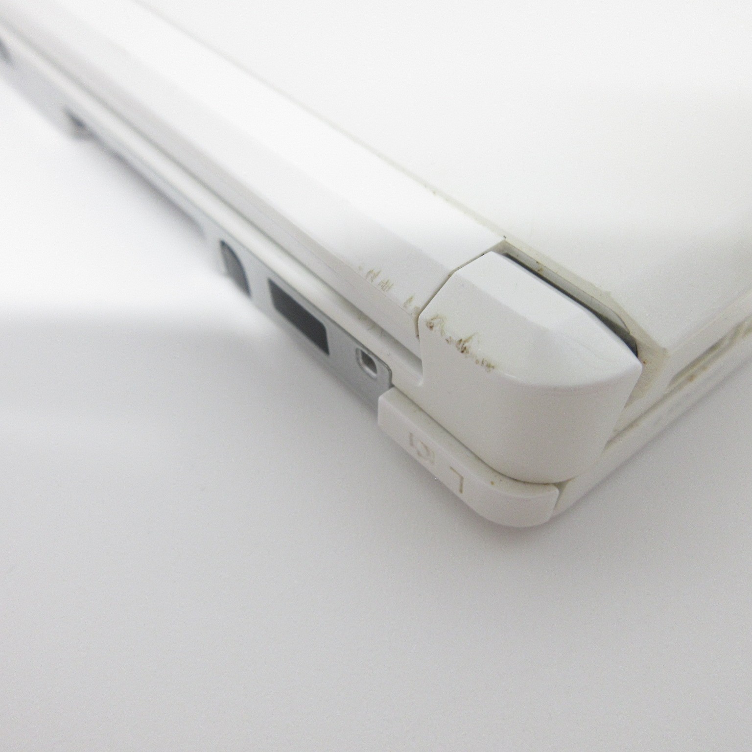 【Very Good】Nintendo 3DS Ice White Console ONLY Japanese Edition #DEN2/08/0615/01