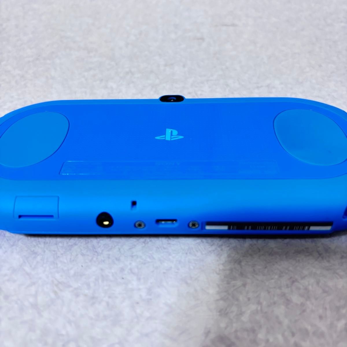 Sony Playstation PS Vita PCH-2000 ZA23 Console System Aqua Blue with Box Tested