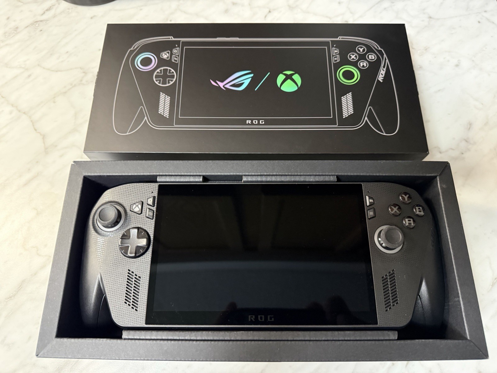 ASUS ROG Xbox Ally x AMD Ryzen AI Z2 Extreme 7″ FHD 120Hz Handheld