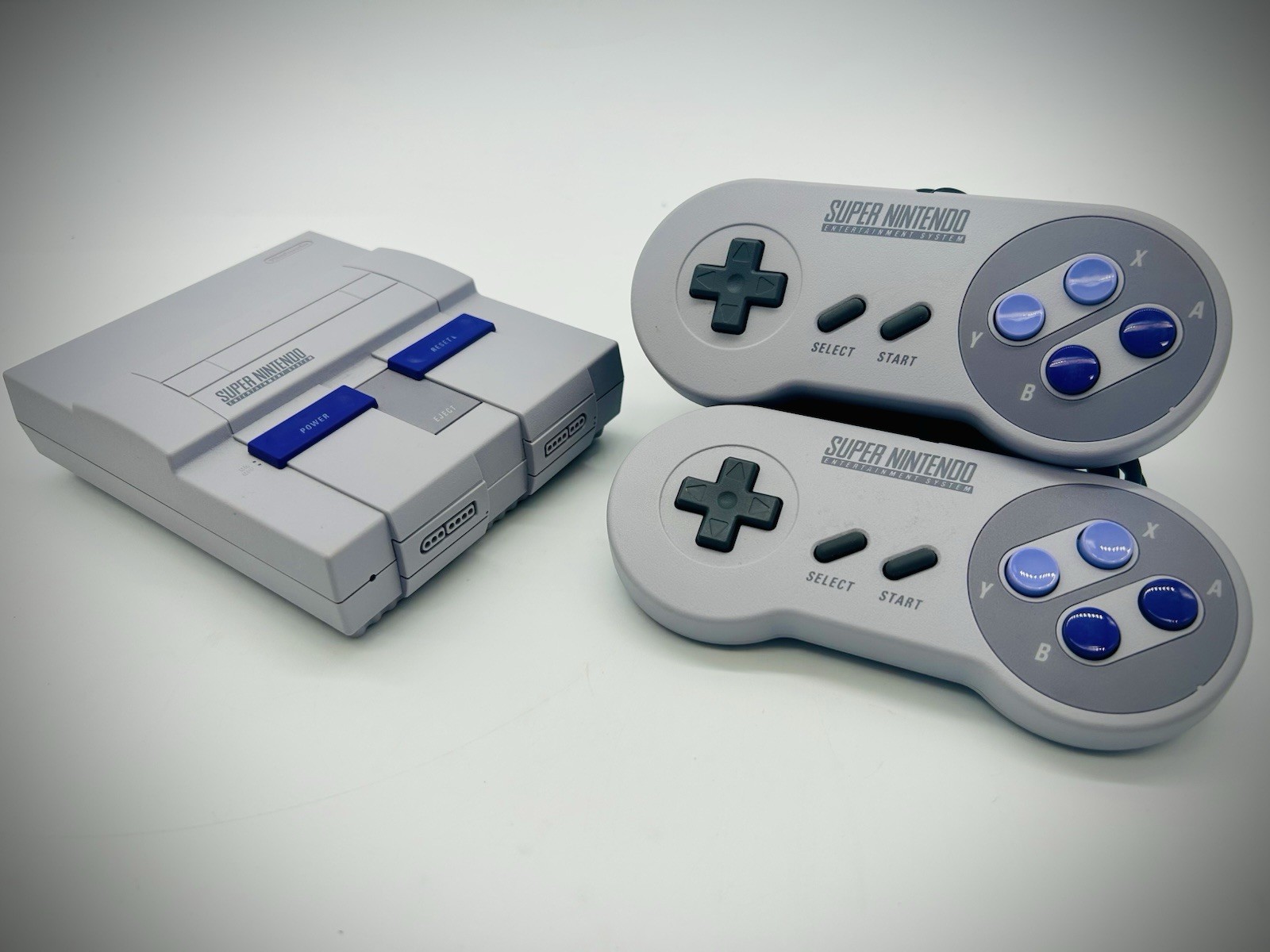 Nintendo Super NES Mini Classic Edition – Gray