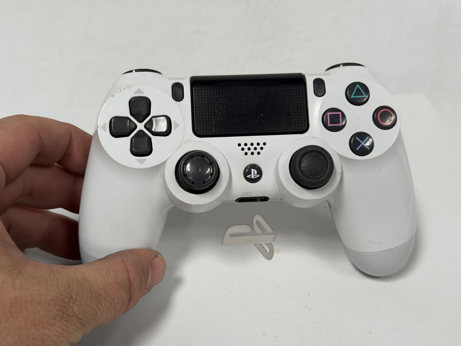 Sony PlayStation 4 Pro PS4 1TB White Console Gaming System CUH-7015B