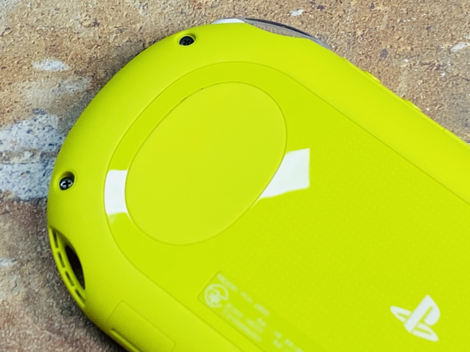 Sony PS Vita Lime Green/White PCH 2000 ZA13 Playstation Charger 16GB Tested Ex