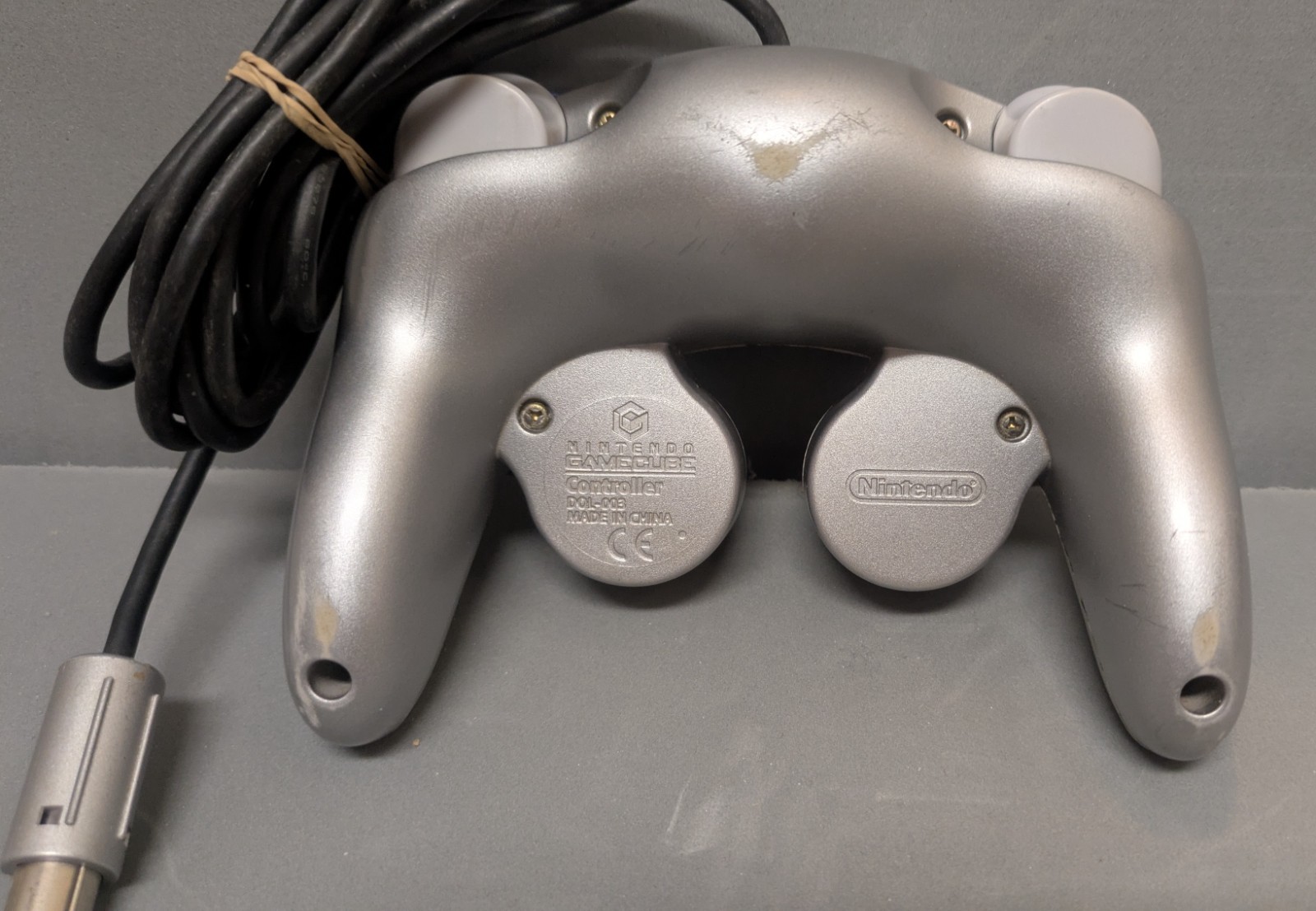 Nintendo GameCube Console platinum + platinum Controller DOL-001 – Tested Silver