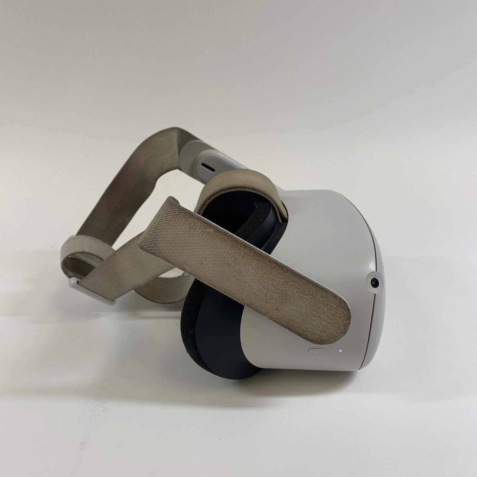 Meta Quest 2 128GB VR System KW49CM