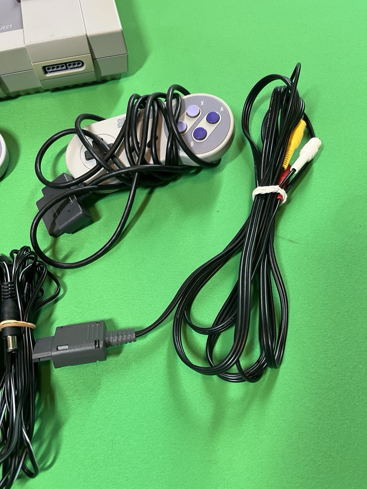 Super Nintendo Console W/ 7 Games 2 Controllers SNES Bundle TESTED & Working￼