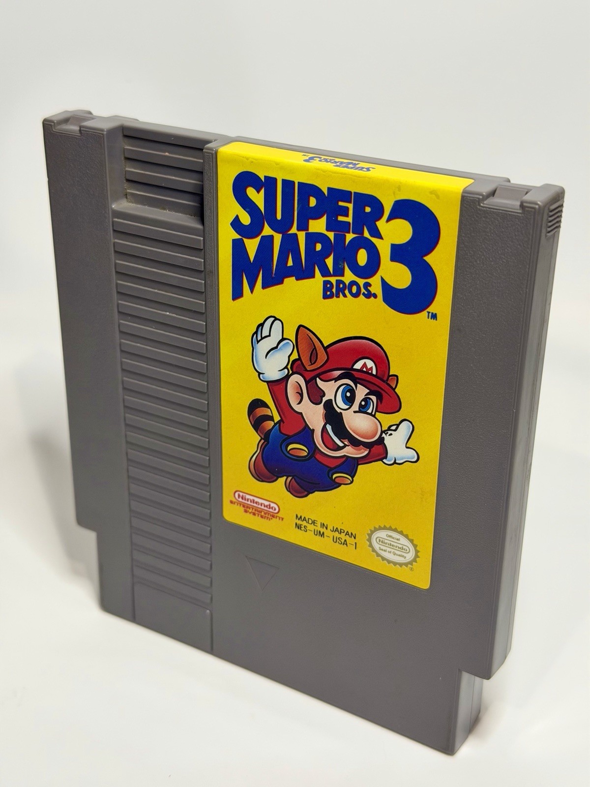 Original Nintendo NES Console Bundle Cables 2 Controllers + Super Mario Bros 3
