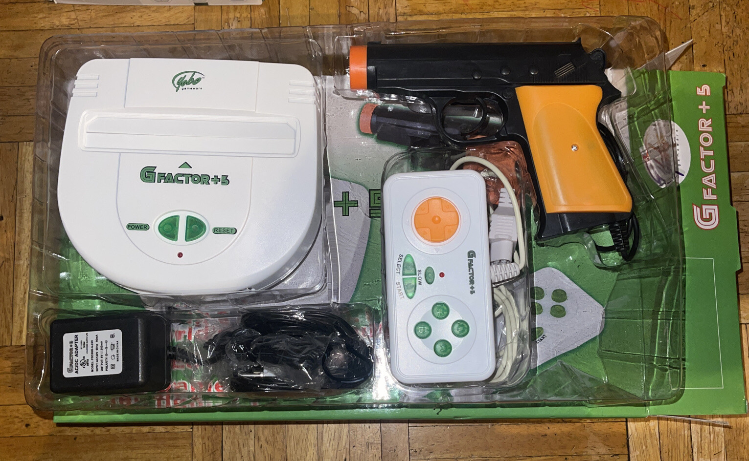 YOBO G-FACTOR 5 Console PLAYS Original Nintendo NES Games