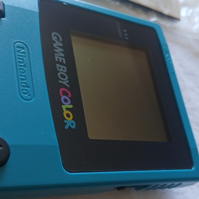 Nintendo Game Boy Color Blue Handheld System CGB-001 Color Screen Headphone