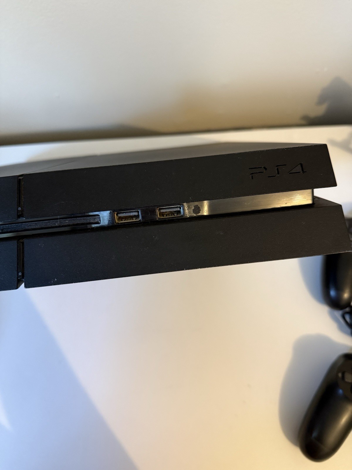 Sony PlayStation 4 500GB Game Console CUH-1215A Black W/ 2 Controllers Tested
