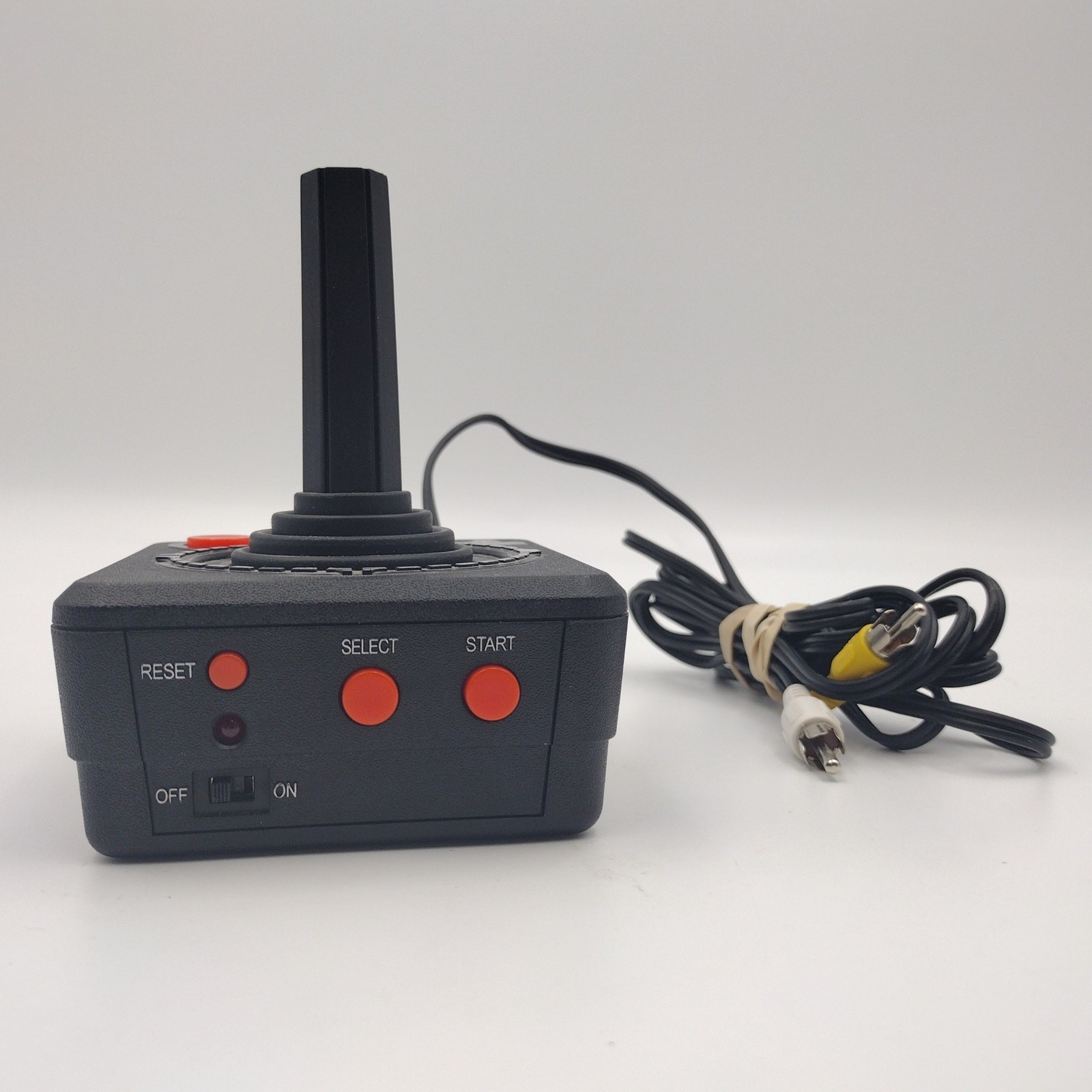 2002 Jakks Pacific ATARI PLUG AND PLAY in TV 10 Vintage Games Pong Asteroids +
