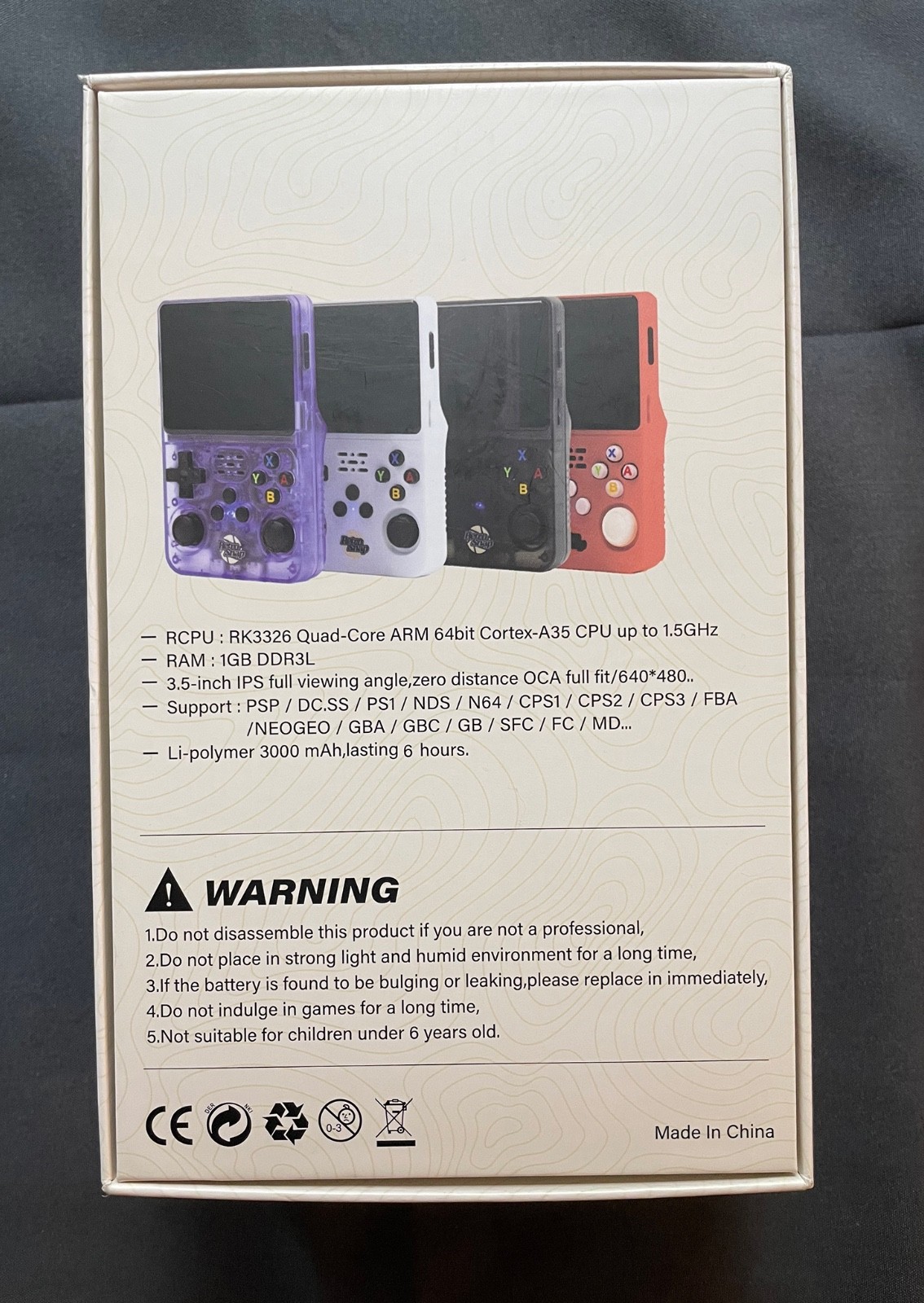 RetroSnap Handheld Console — LN, Mint Condition (White / 128GB / 40,000 Games)