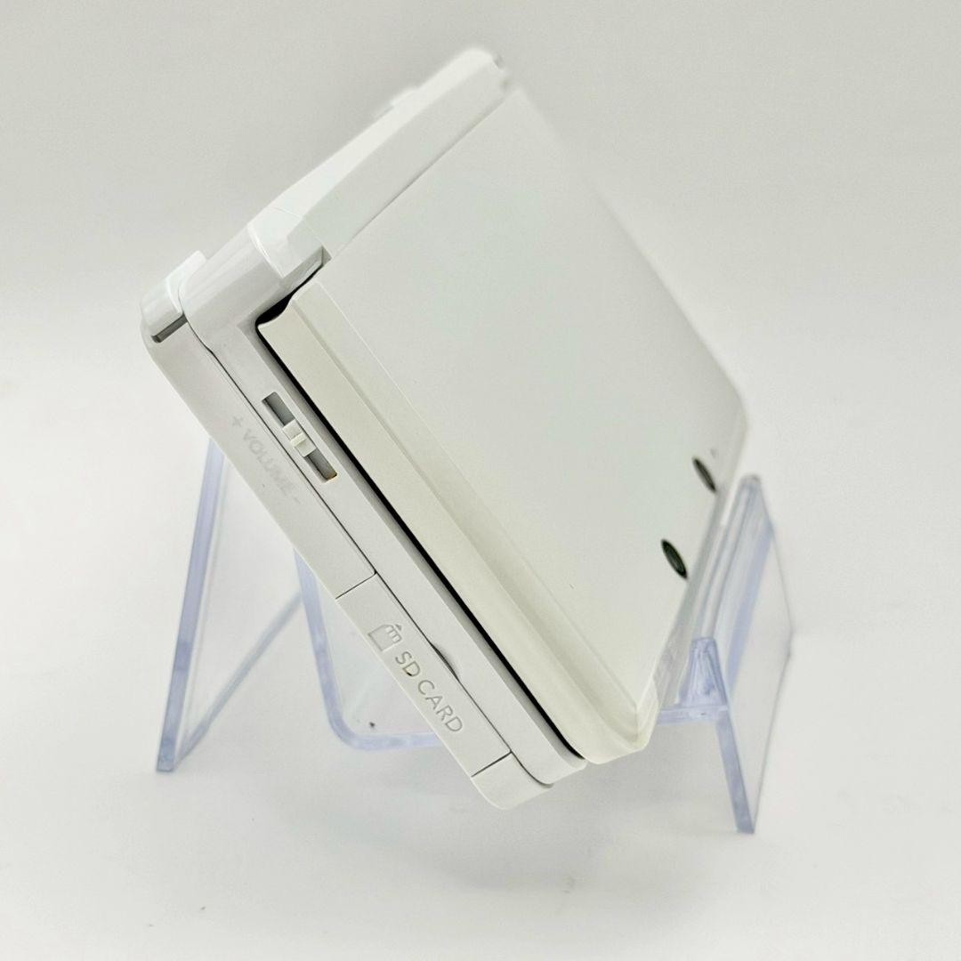 Unused item: Nintendo 3DS Ice White, operation confiRMed