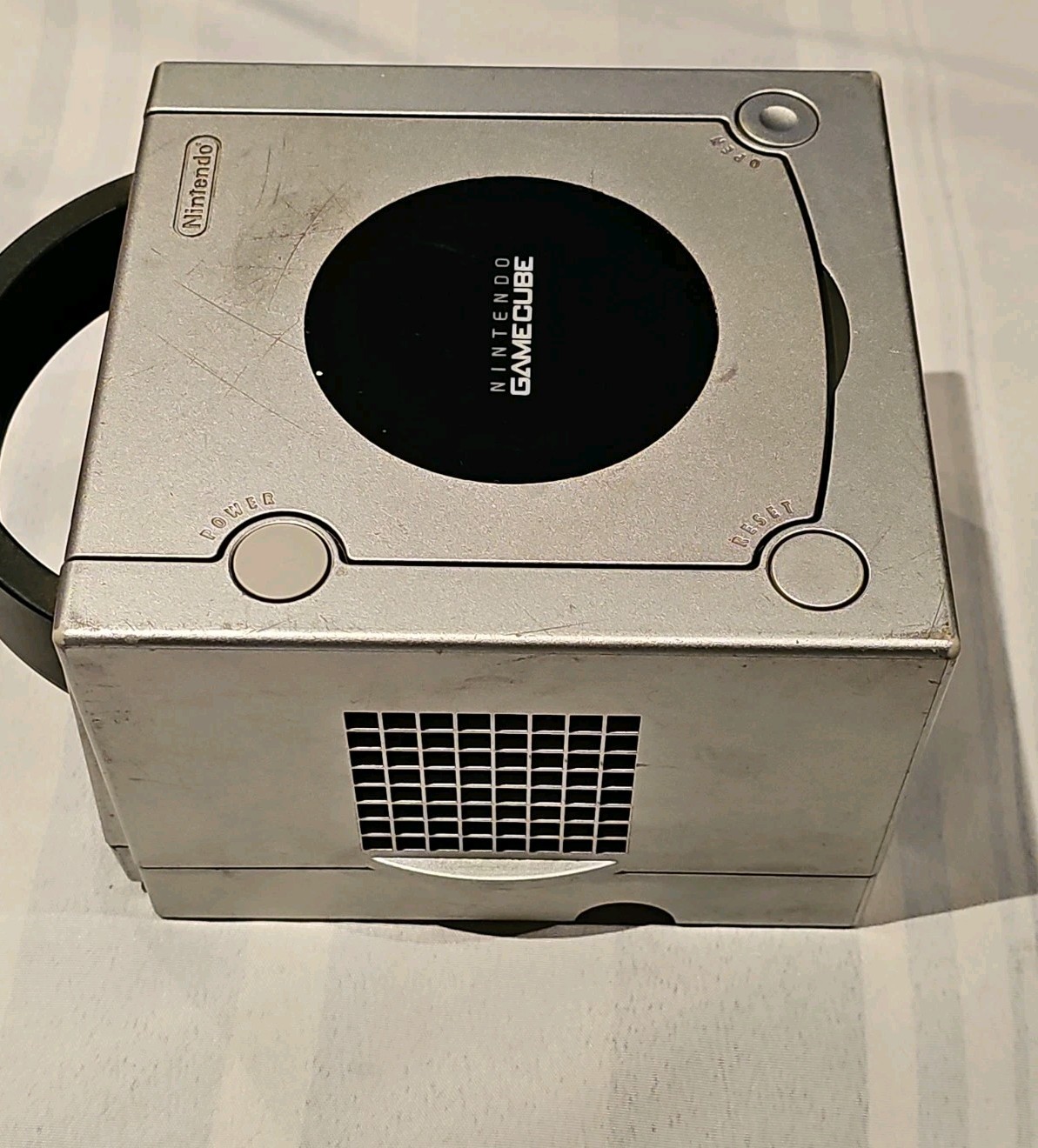 AS pictured Nintendo GameCube DOL-101 Gaming System SILVER Console w/ Controller