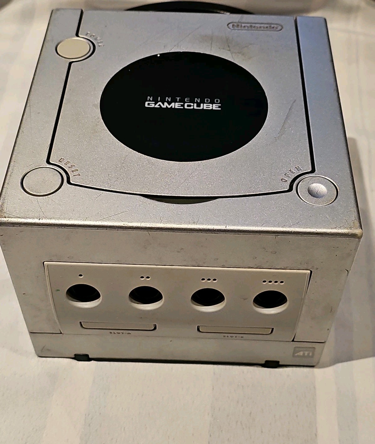 AS pictured Nintendo GameCube DOL-101 Gaming System SILVER Console w/ Controller