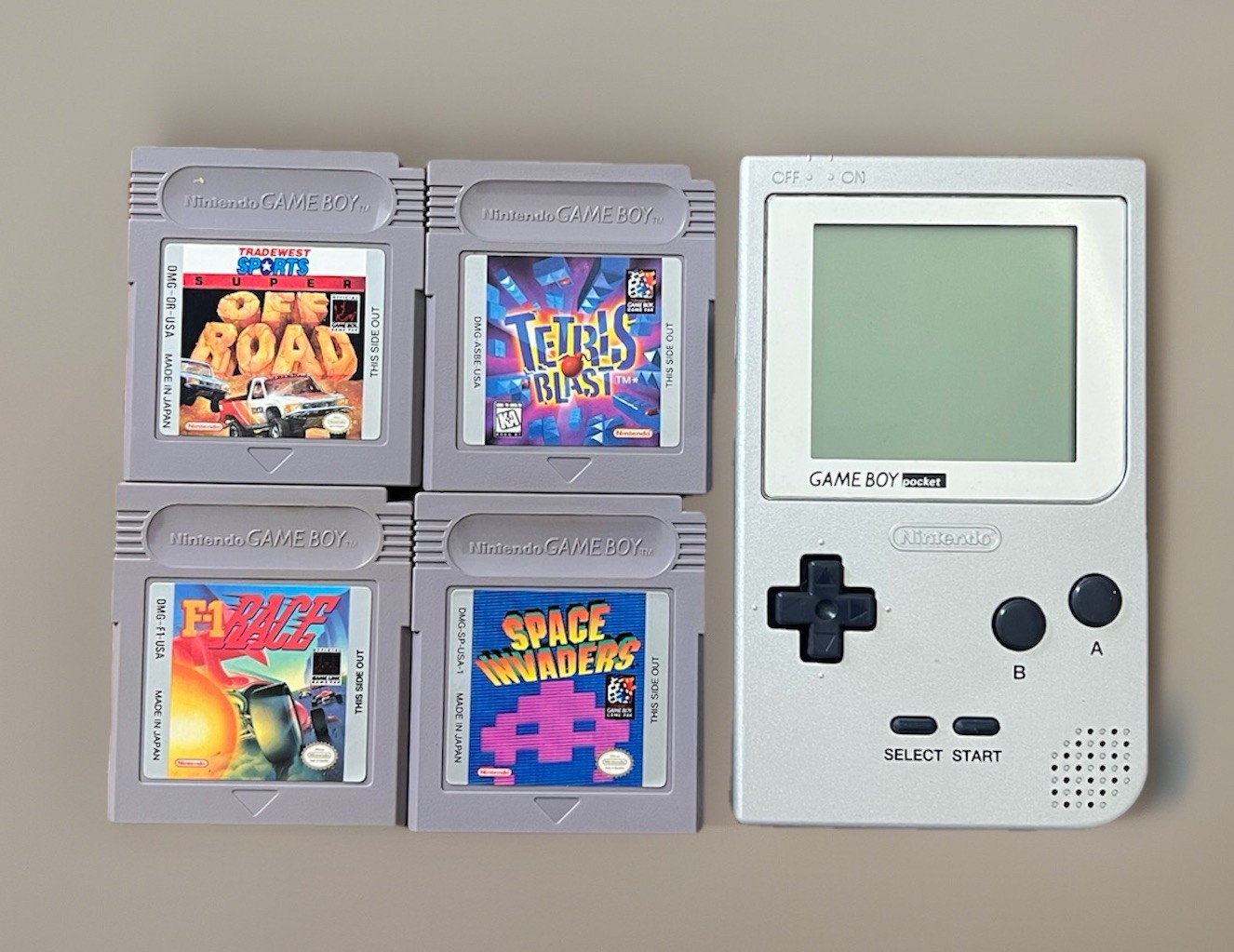 Nintendo Game Boy Pocket Silver Console Bndle Tetris Blast Space Invaders Tested