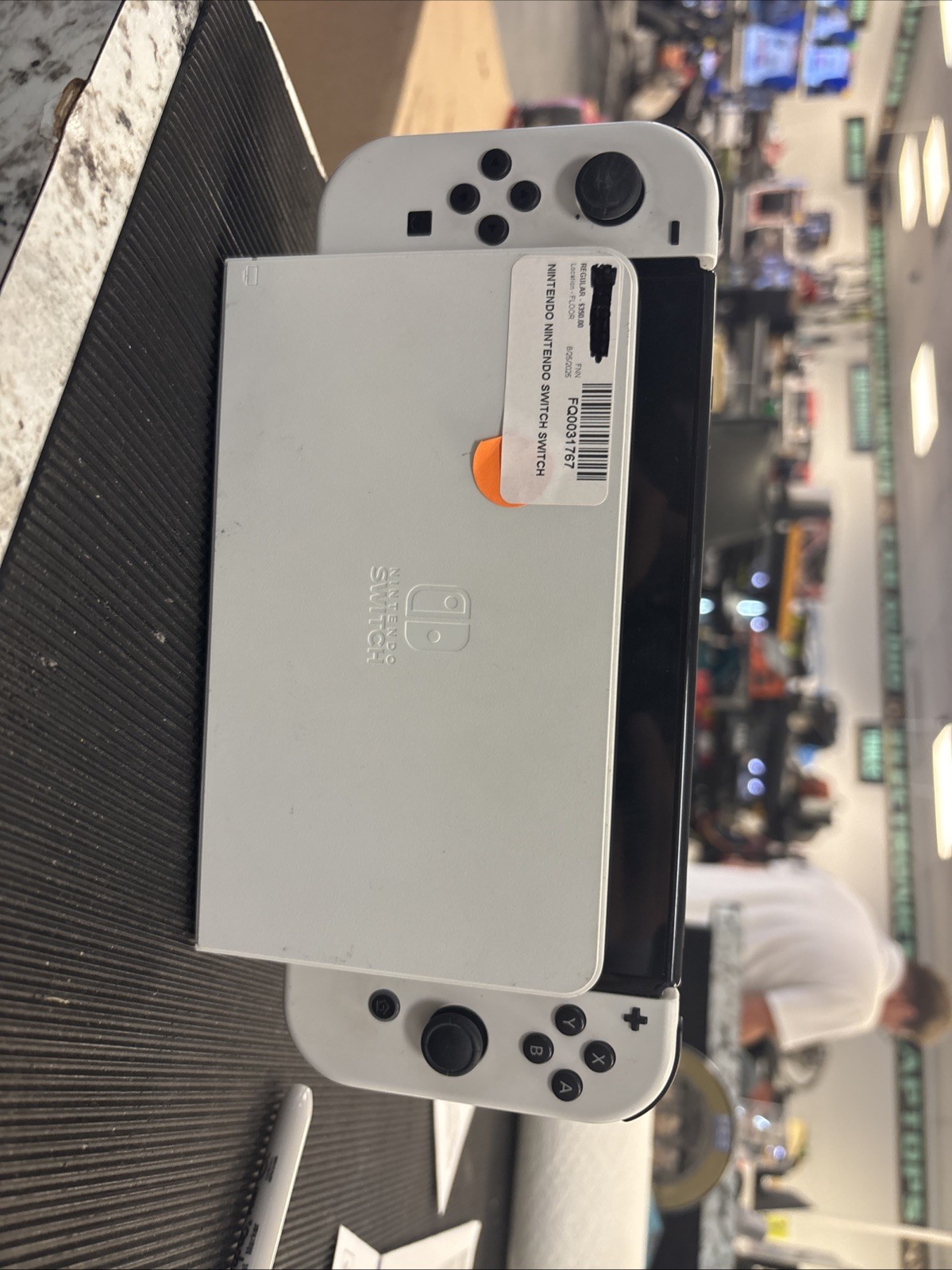 Nintendo Switch OLED Model HEG-001 Handheld Console – White – 64GB