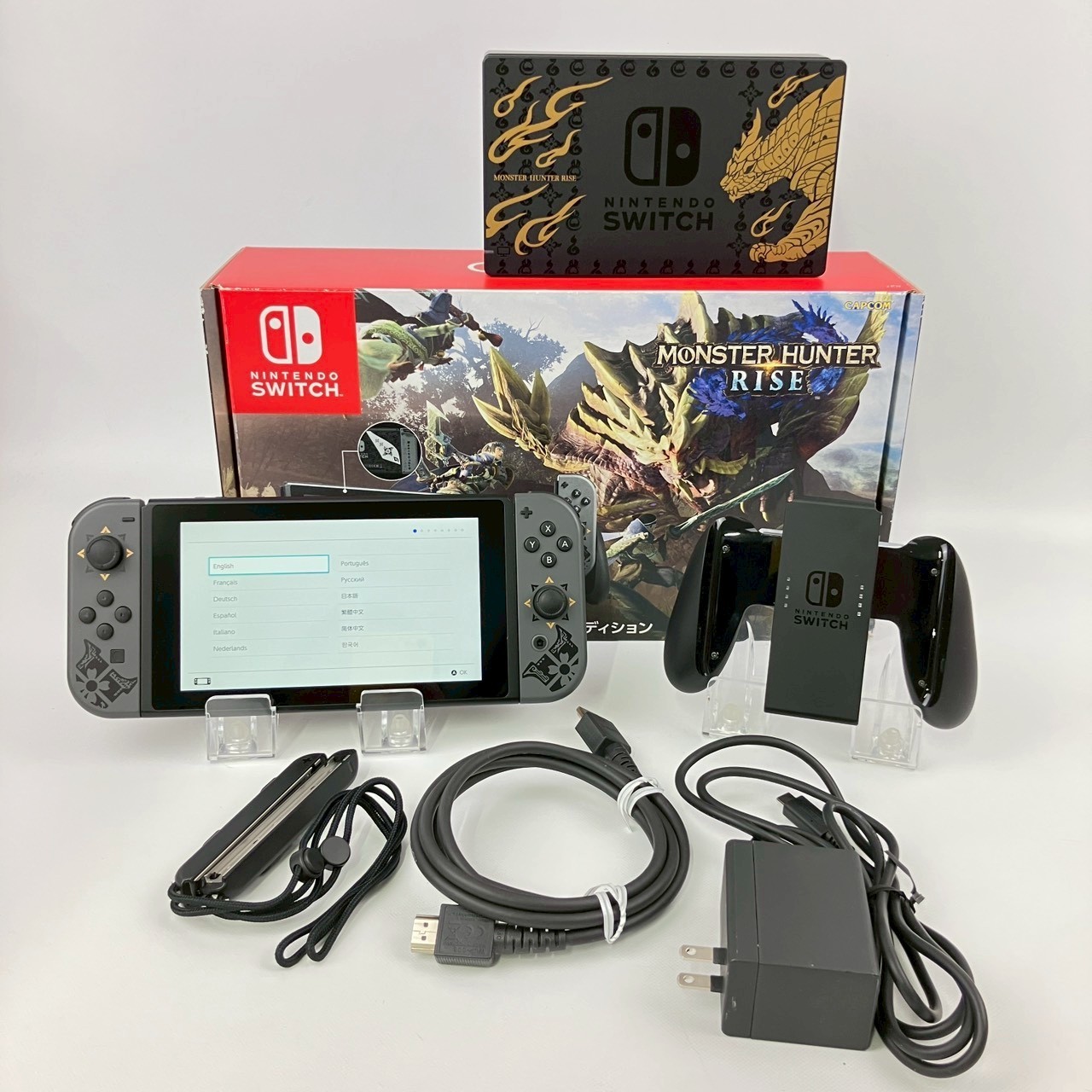 Nintendo Switch Monster Hunter RISE HAC-001(-01) A Rank Console Region Free H8TM