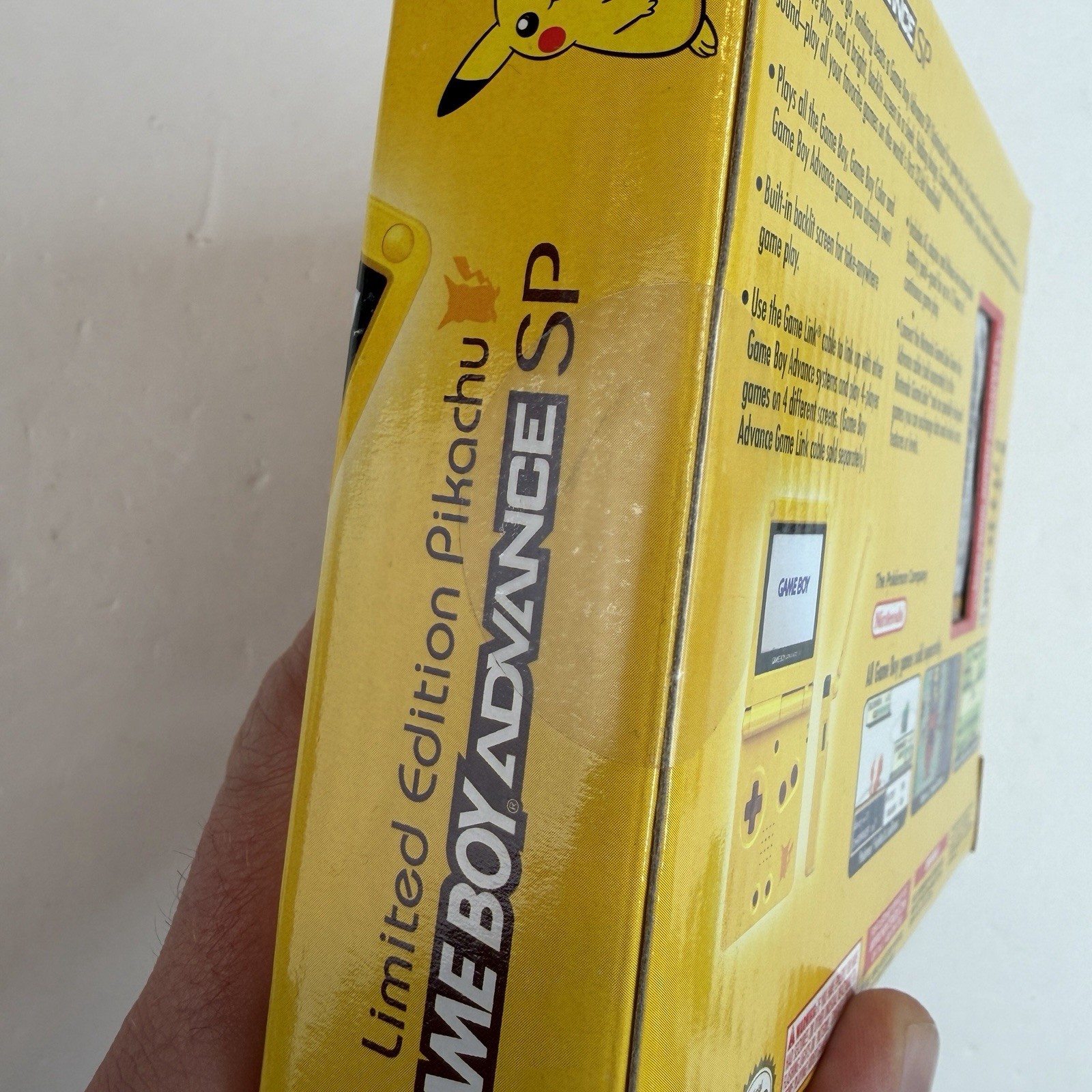 SEALED BRAND NEW Nintendo Game Boy Advance SP Limited Pikachu Edition Toys R US