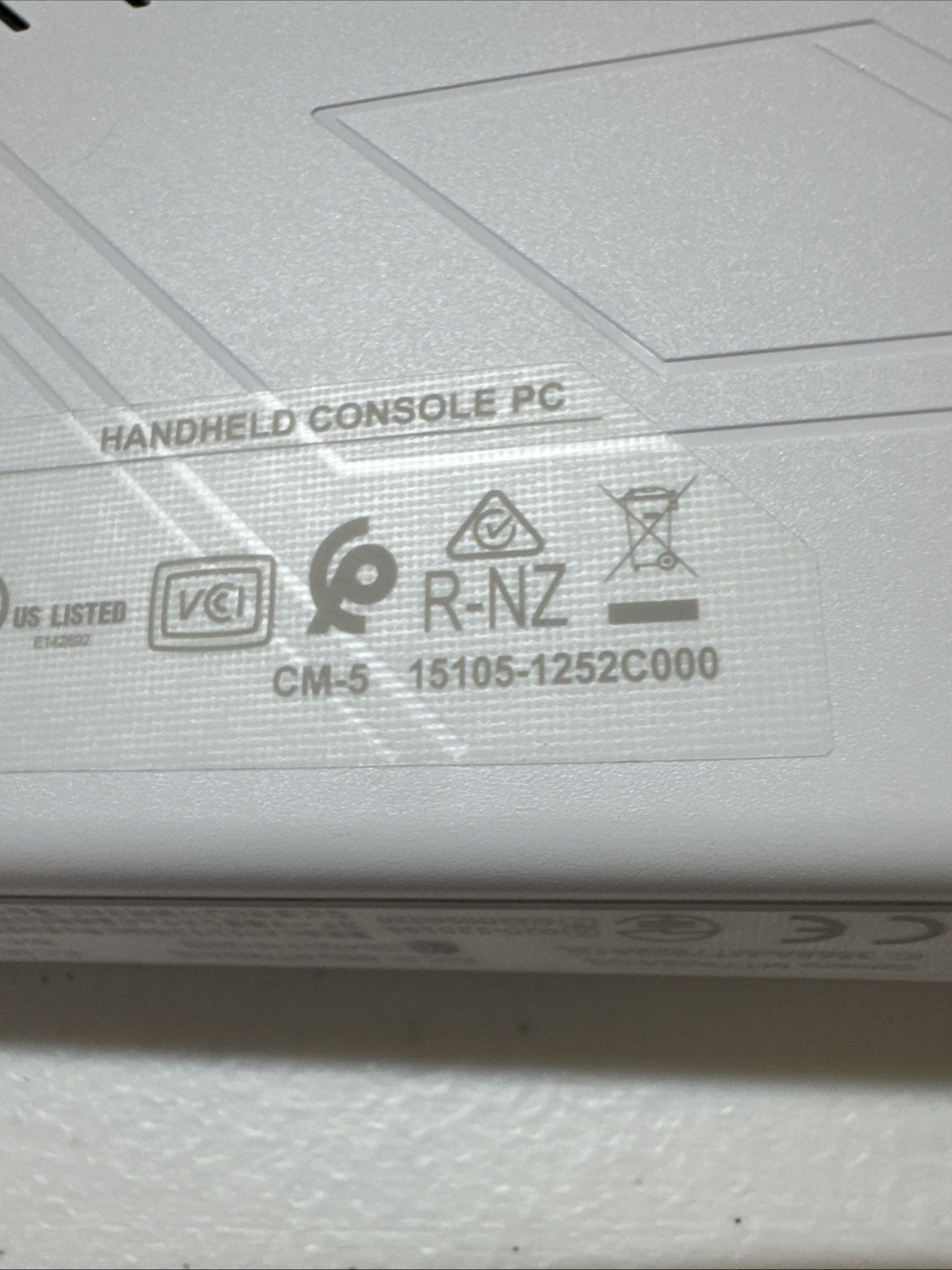 Asus ROG Xbox Ally AMD 16GB RAM 512GB White new open box