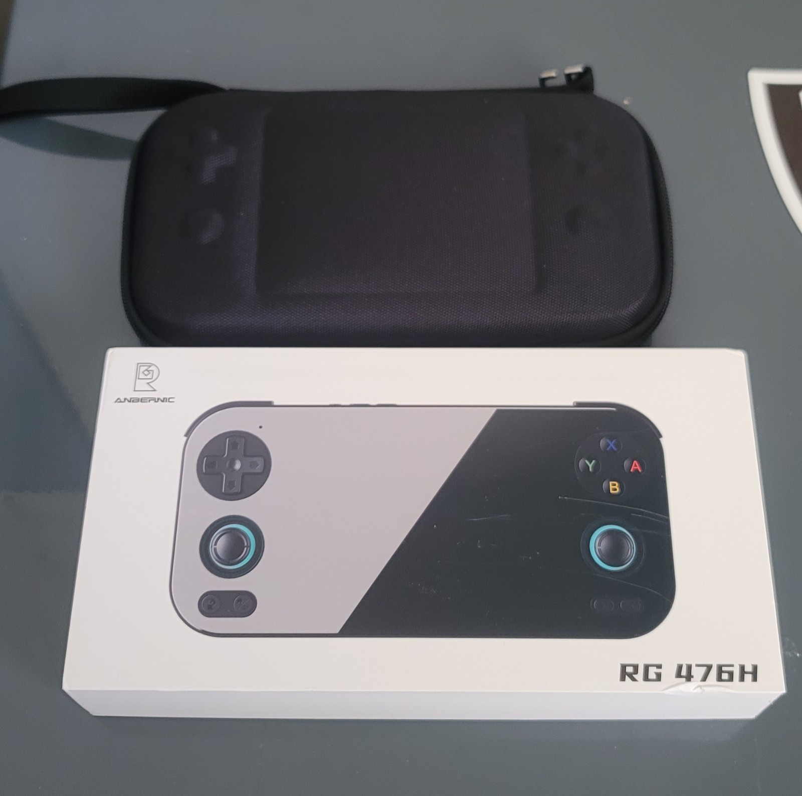 New RG476H with Anbernic carry case and stock 64gb sd card over 4k games ready