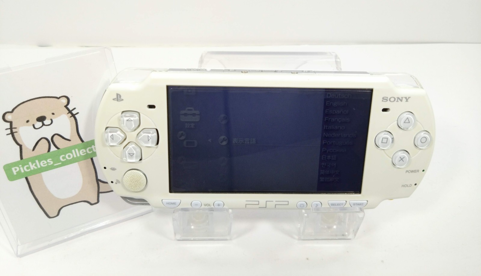 PSP 2000 White Console System Console only Tested No battery Region Free 0518D