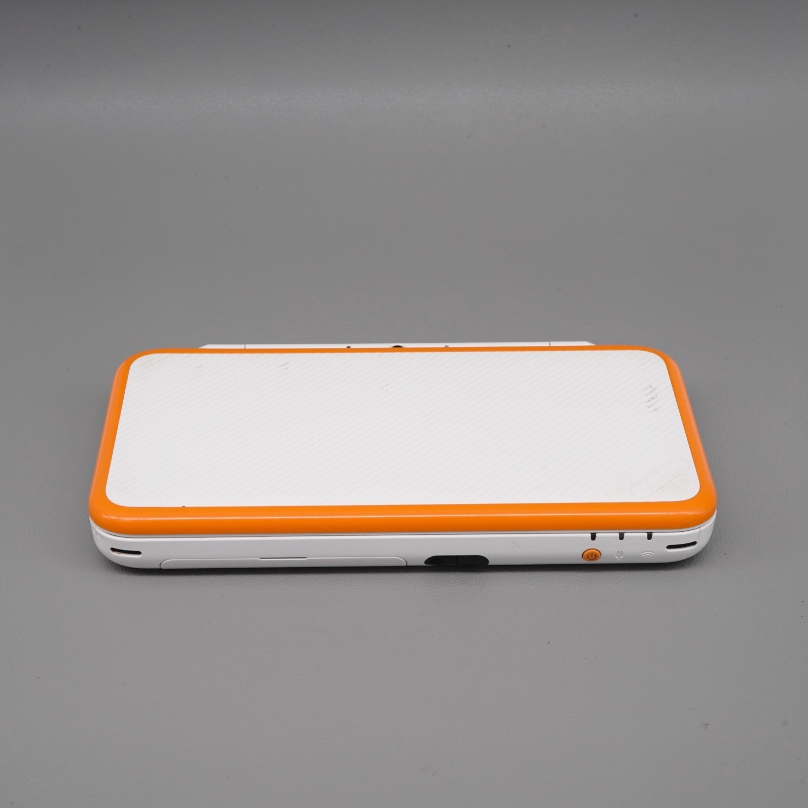 Nintendo “New” 2DS XL Console White & Orange w/ extras (USA)